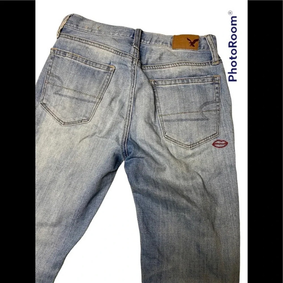 American Eagle Outfitters Vintage Hi Rise Distressed Embroidered Jean Sz 00 S - Picture 10 of 12